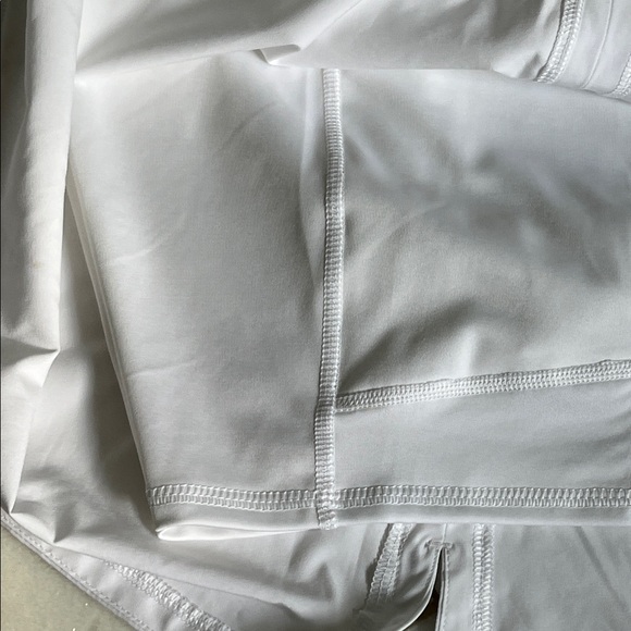 DSG Classic White Tennis Skirt - Picture 6 of 6